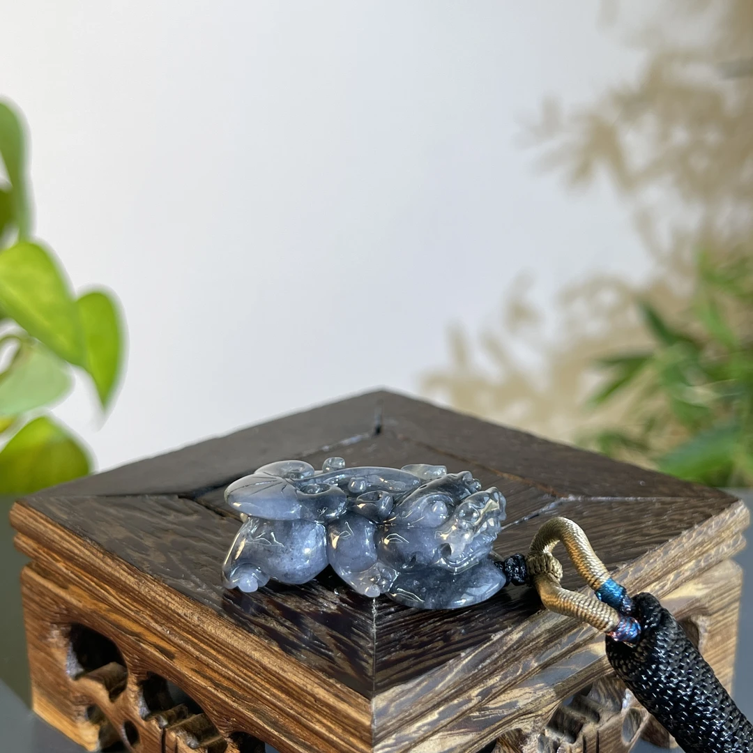 JXA20-012 天然翡翠缅甸A货 乌鸡-貔貅