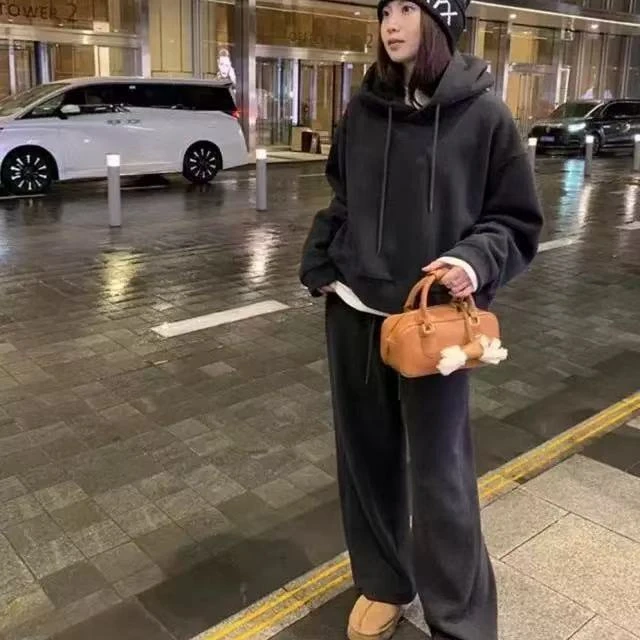 春季百搭休闲连帽卫衣套装