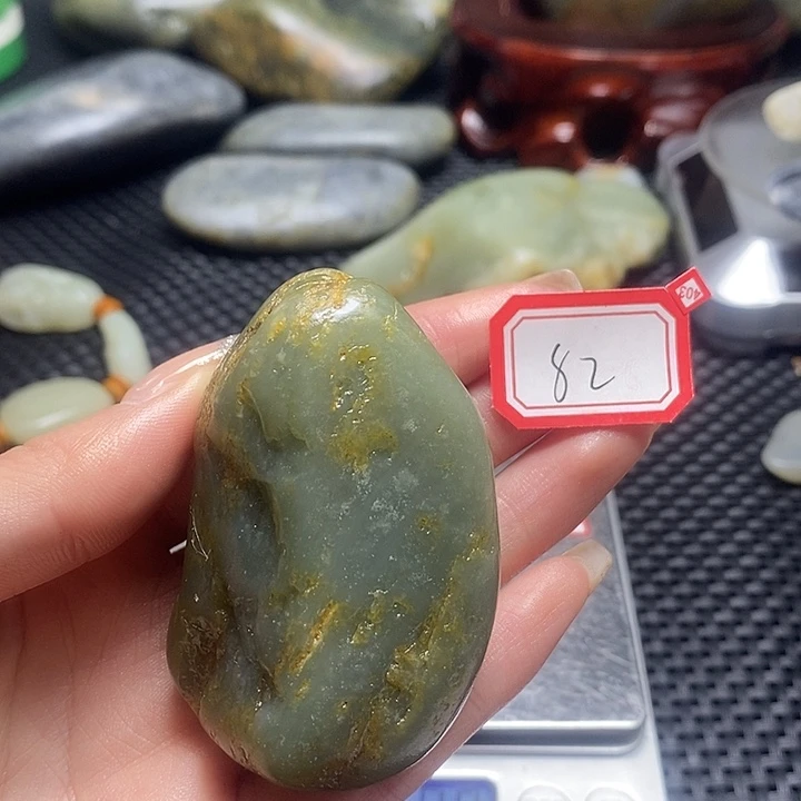 和田玉未镶嵌挂件82