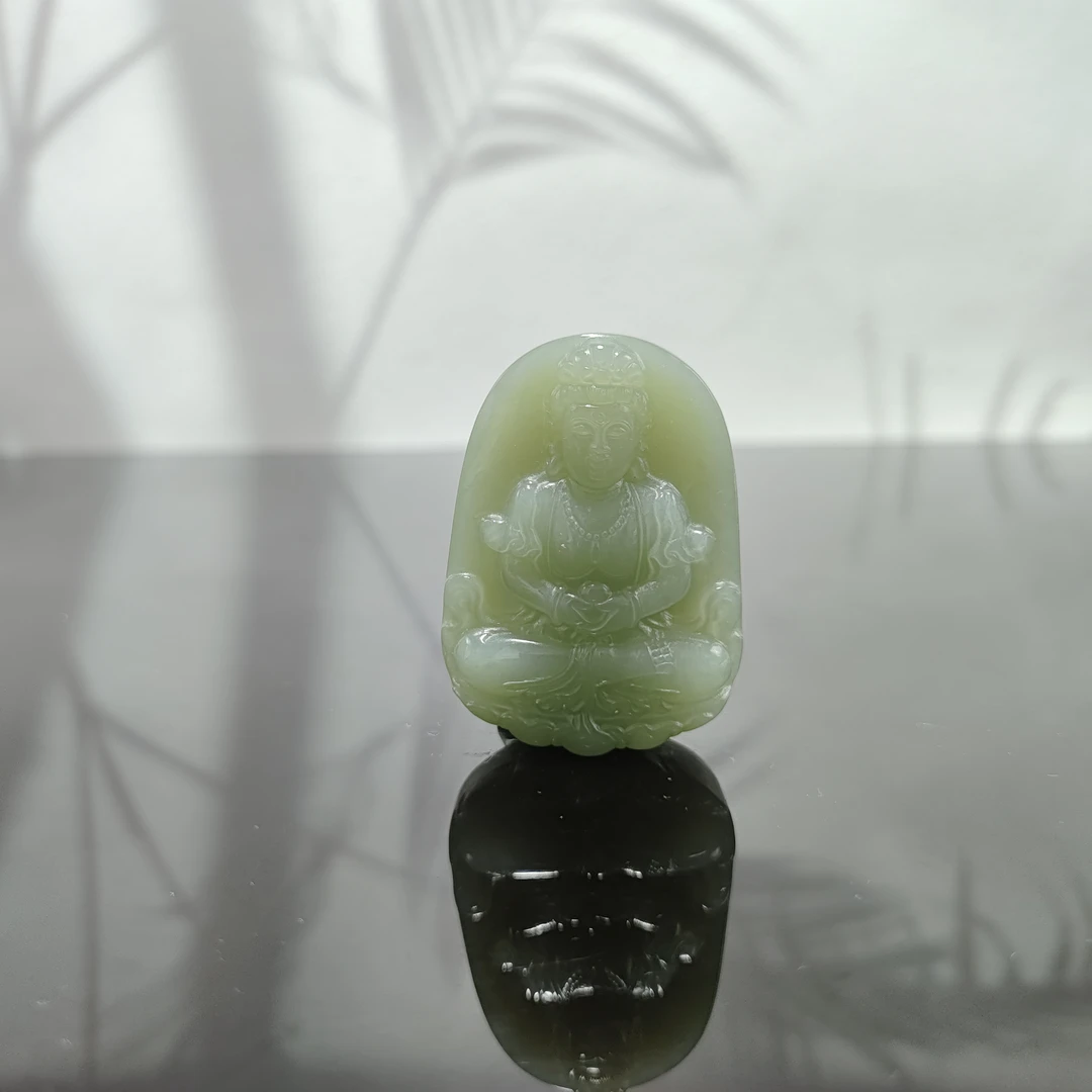 Q和田玉观音吊坠2532