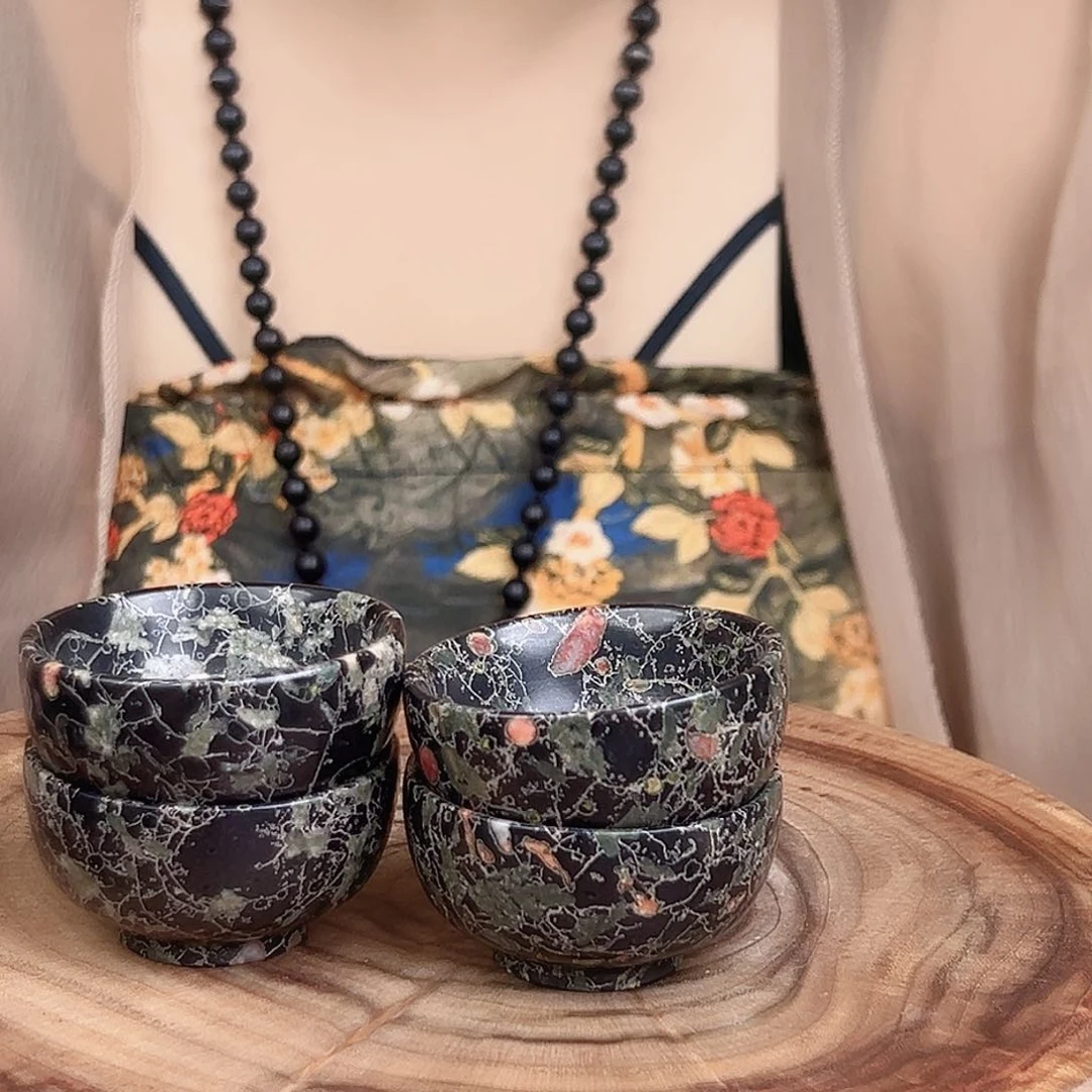 用****8遇壶堂安山玉口杯四只