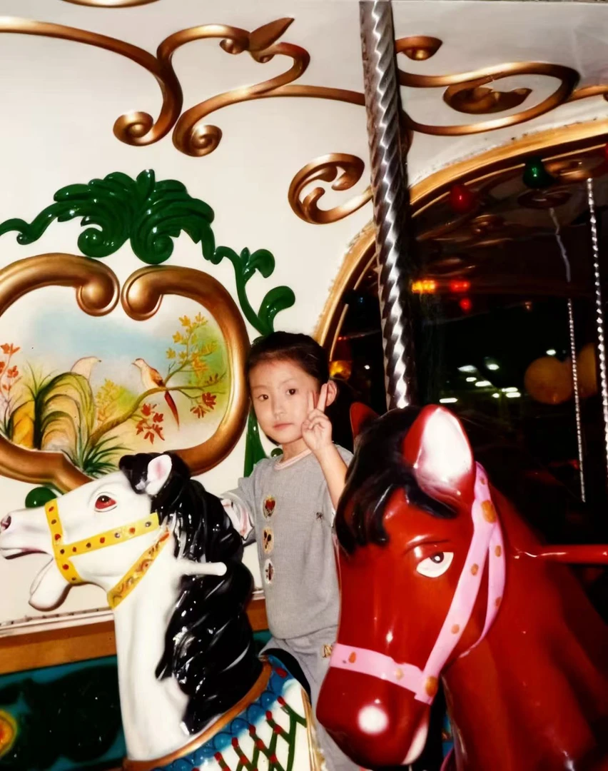 003女士花边才扣秋冬打底卫衣