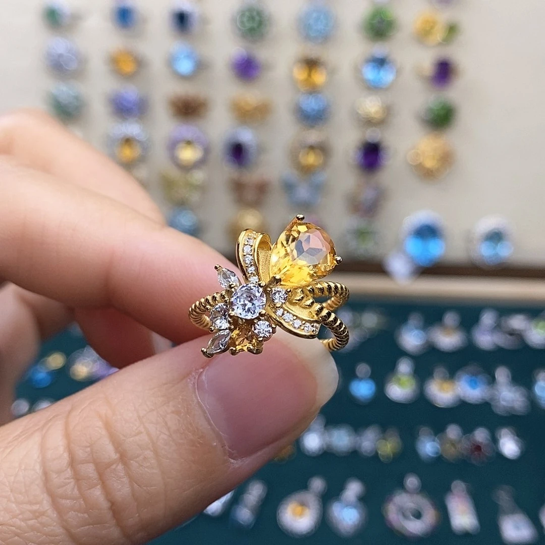 银S925镶嵌戒指黄晶可****人不含证书