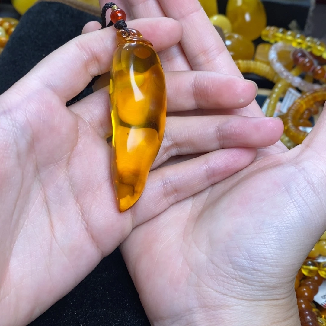 紫***玛琥珀未镶嵌珠宝奇石