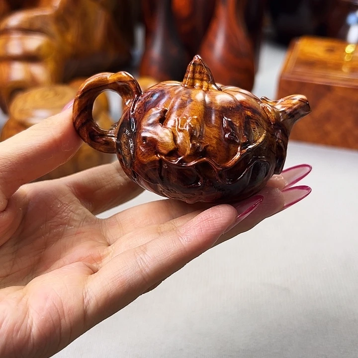 木质清*…越南黄花梨壶一个