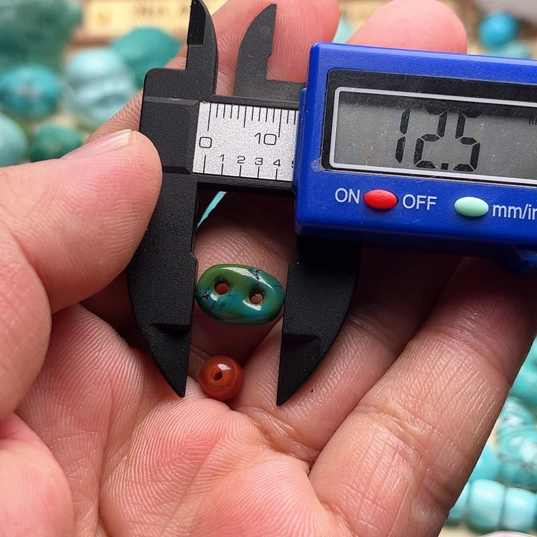 南红玛瑙随形未镶嵌