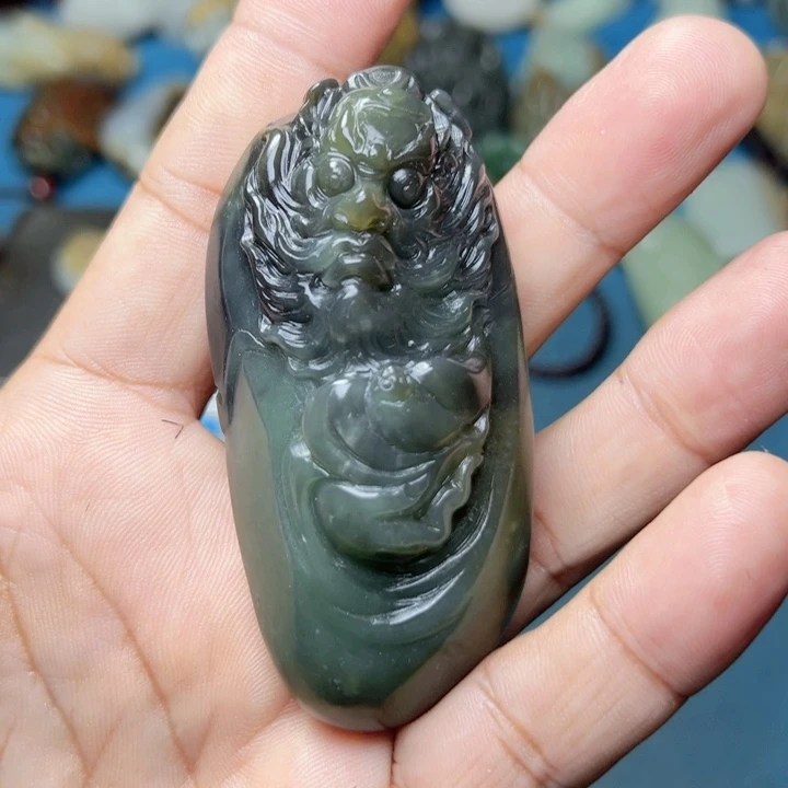 未镶嵌和田玉把件
