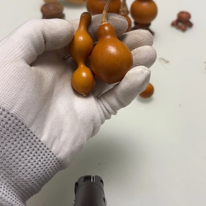 ～***～天然手捻老皮葫芦