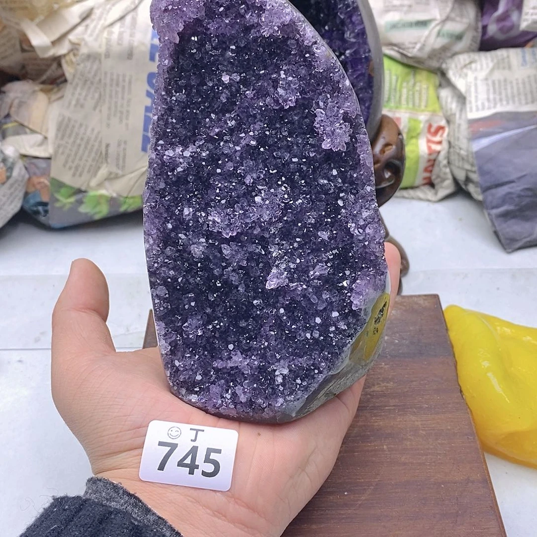 紫晶大型摆件（非配饰）未镶嵌