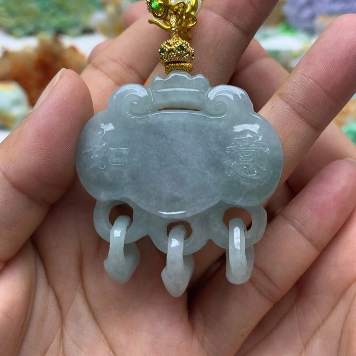 颈饰未镶嵌翡翠翡翠