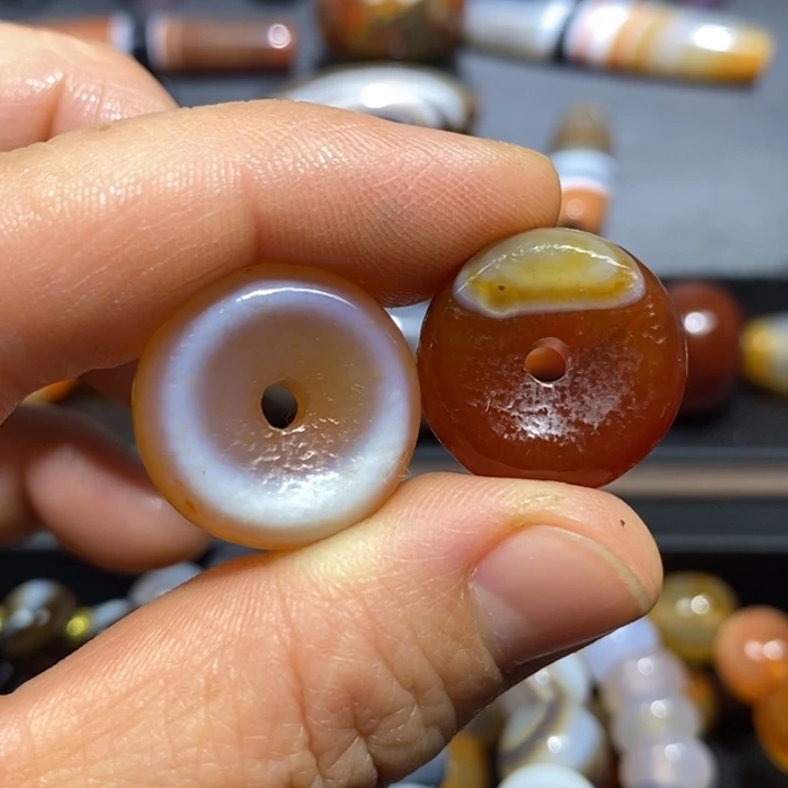 玛瑙/玉髓未镶嵌挂件