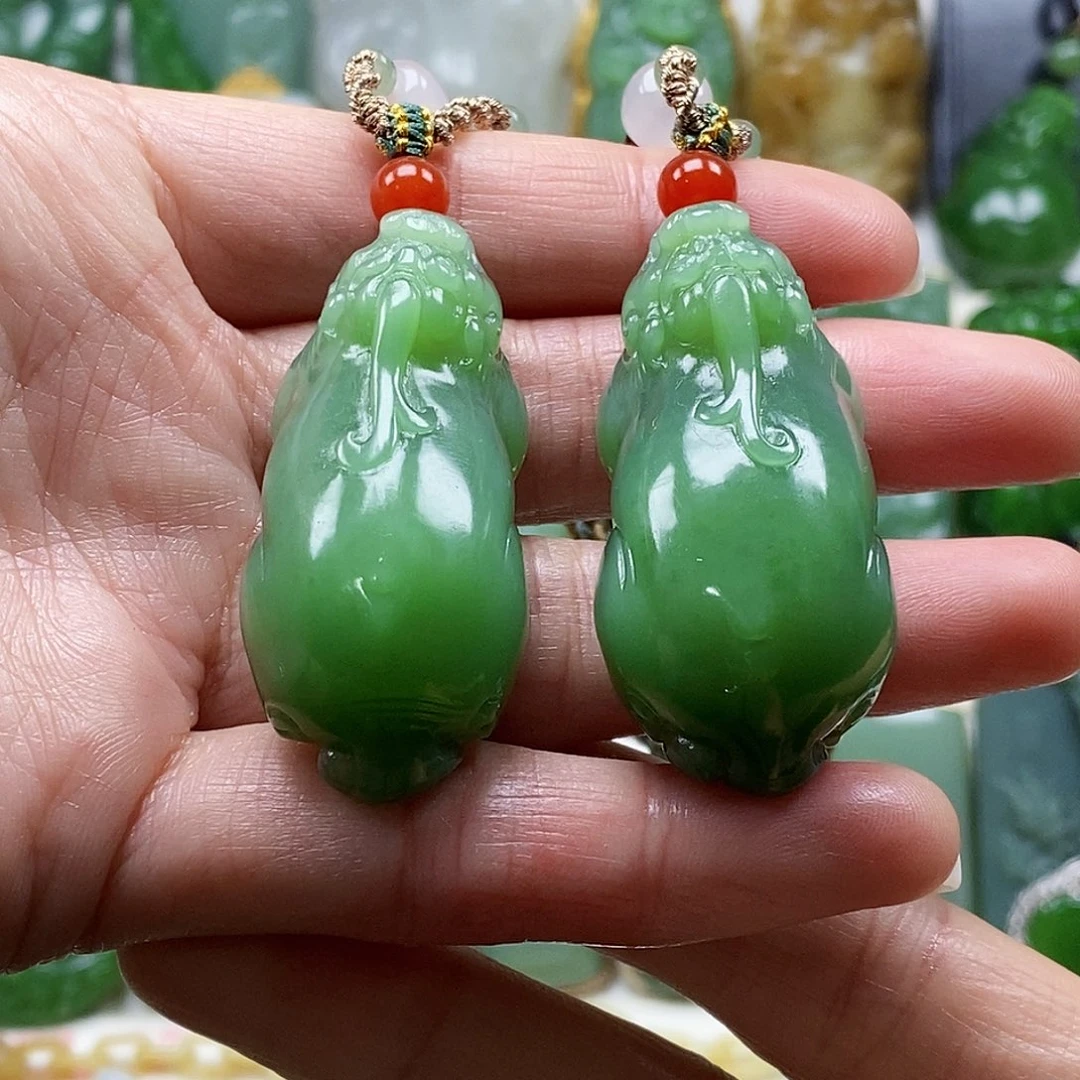 和田玉（碧玉）颈饰未镶嵌