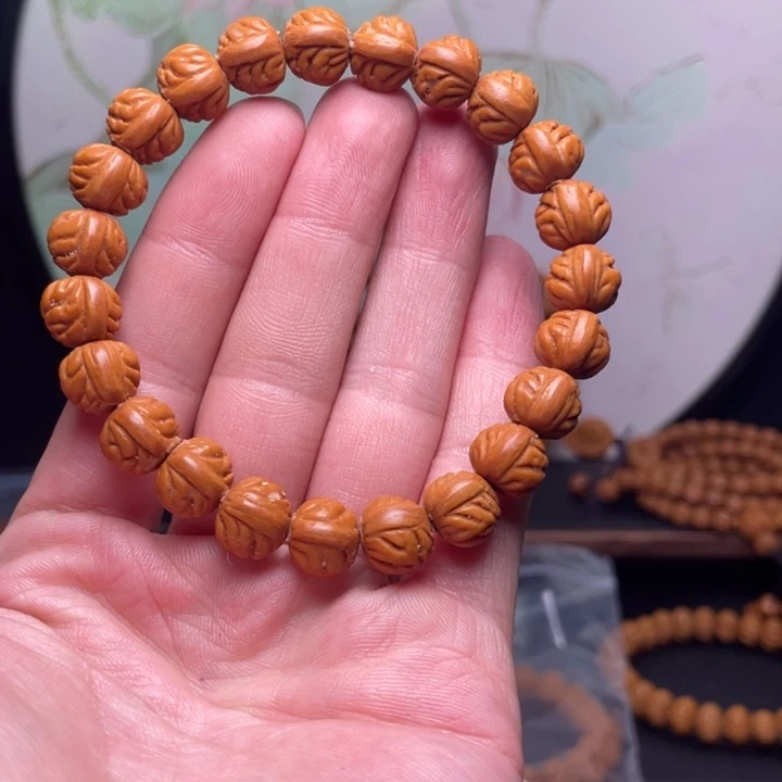 桃核手串11金蟾手串