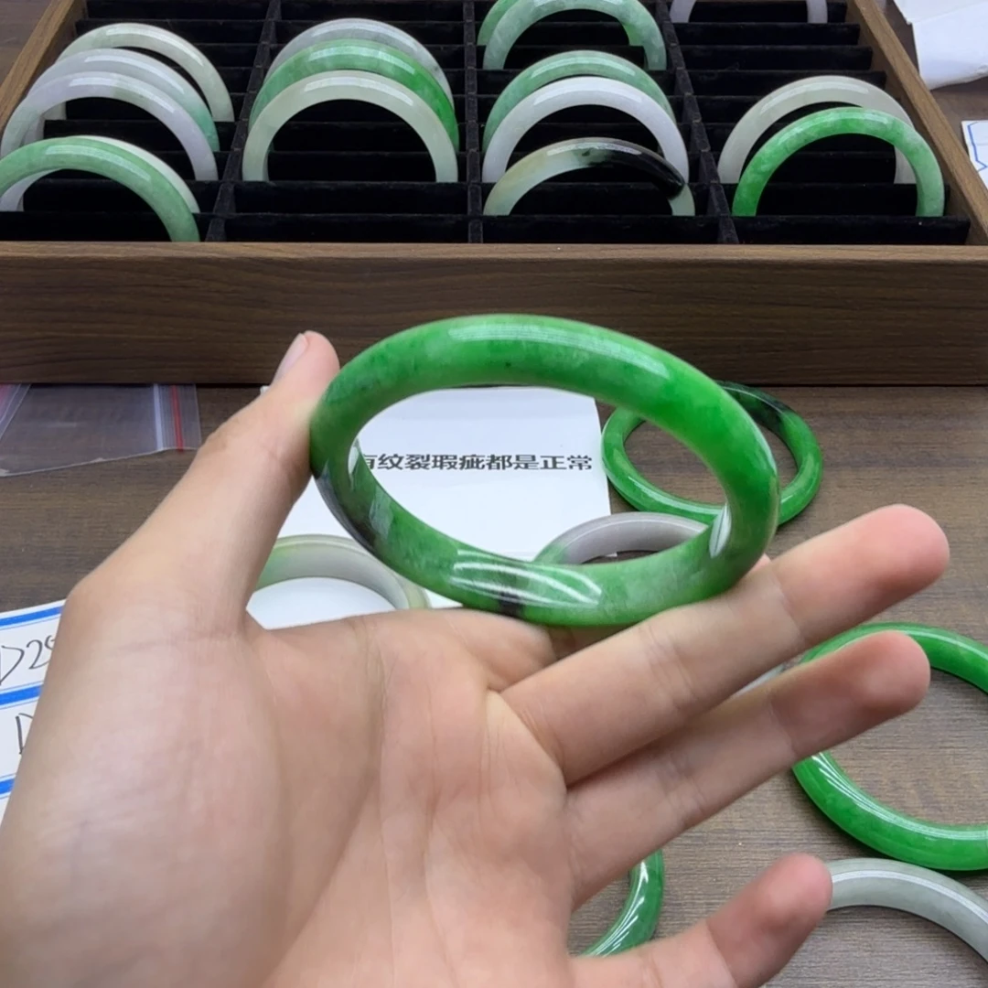未镶嵌手镯翡翠d22