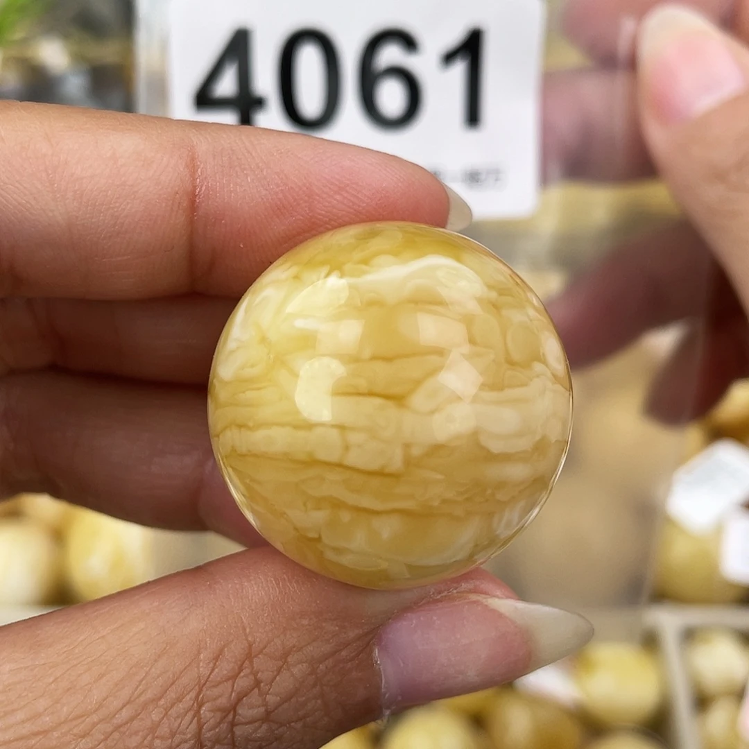 蜜蜡未镶嵌裸石28.5粉