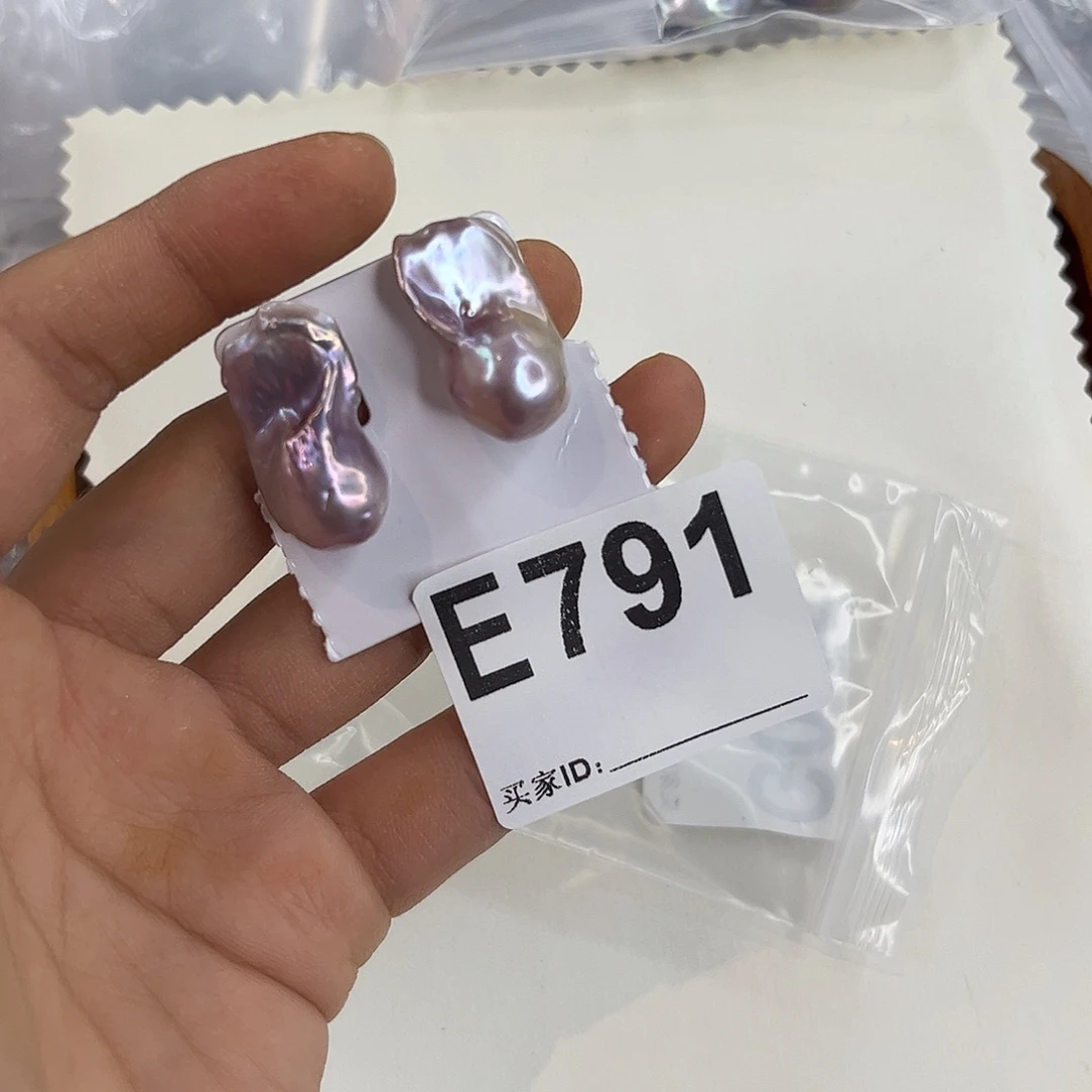 银S925镶嵌淡水珍珠耳饰