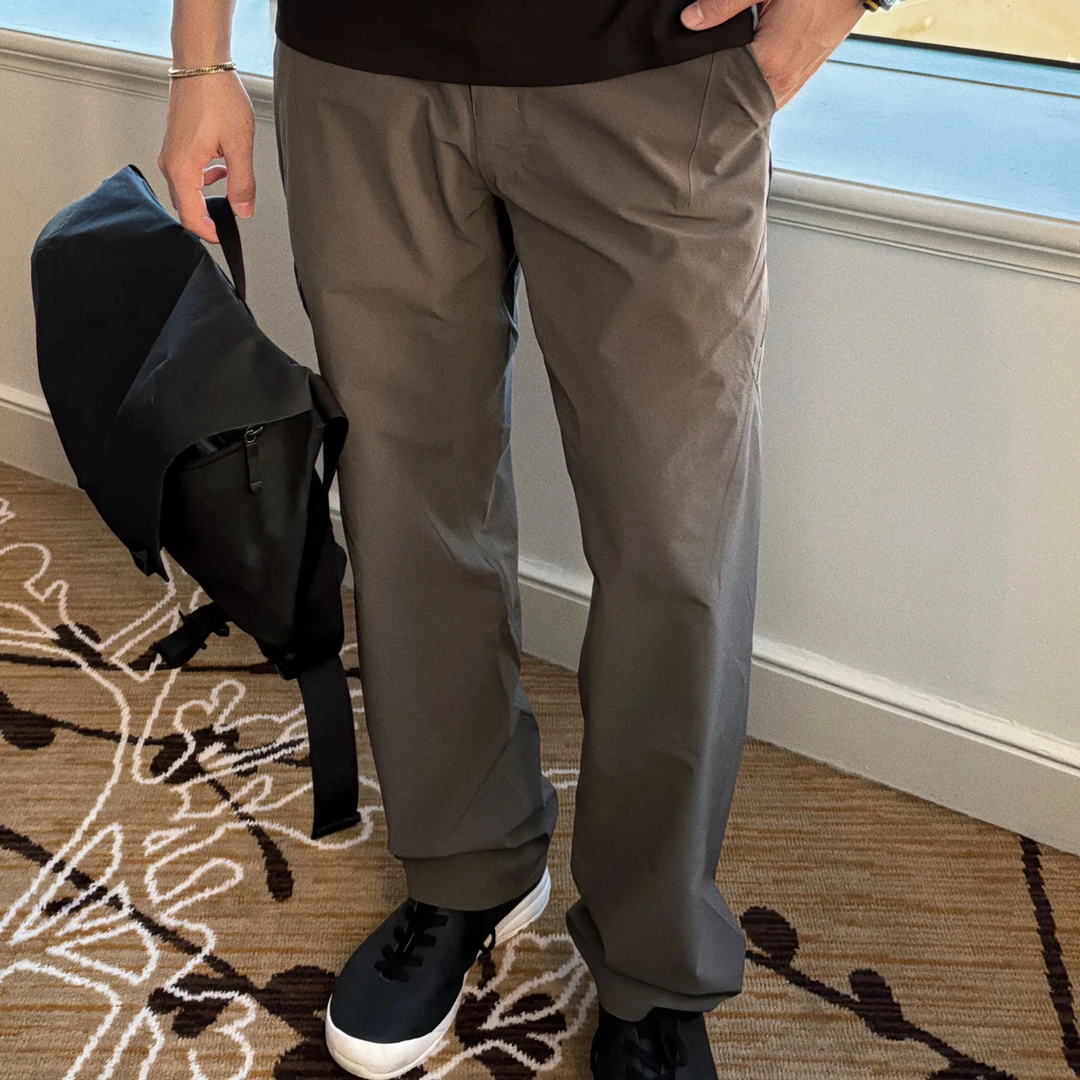 【GGG】Spere 秋季男士多裁片宽松直筒压胶商务户外软壳休闲长裤