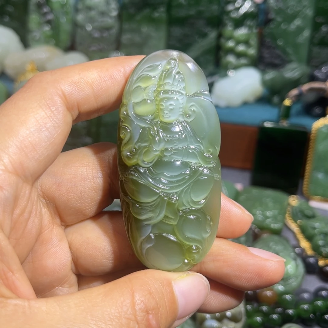 九***哥和田玉未镶嵌颈饰