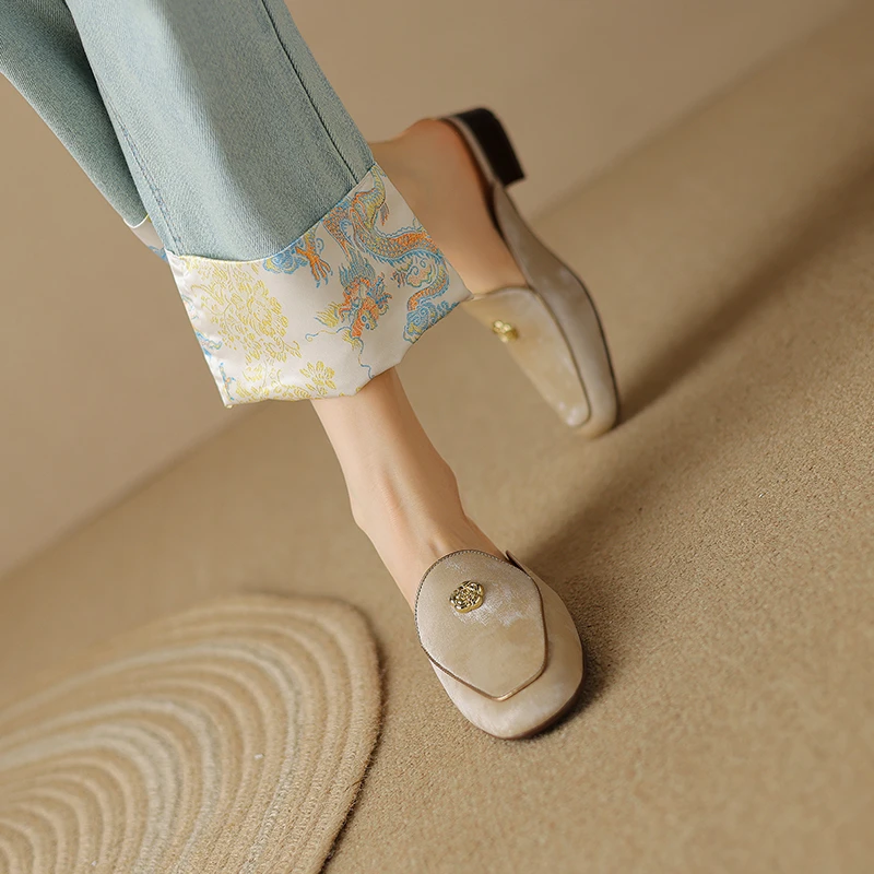 半坊手工女鞋|34-40|2.7cm|法式复古国风牛皮软面粗跟包头凉拖鞋