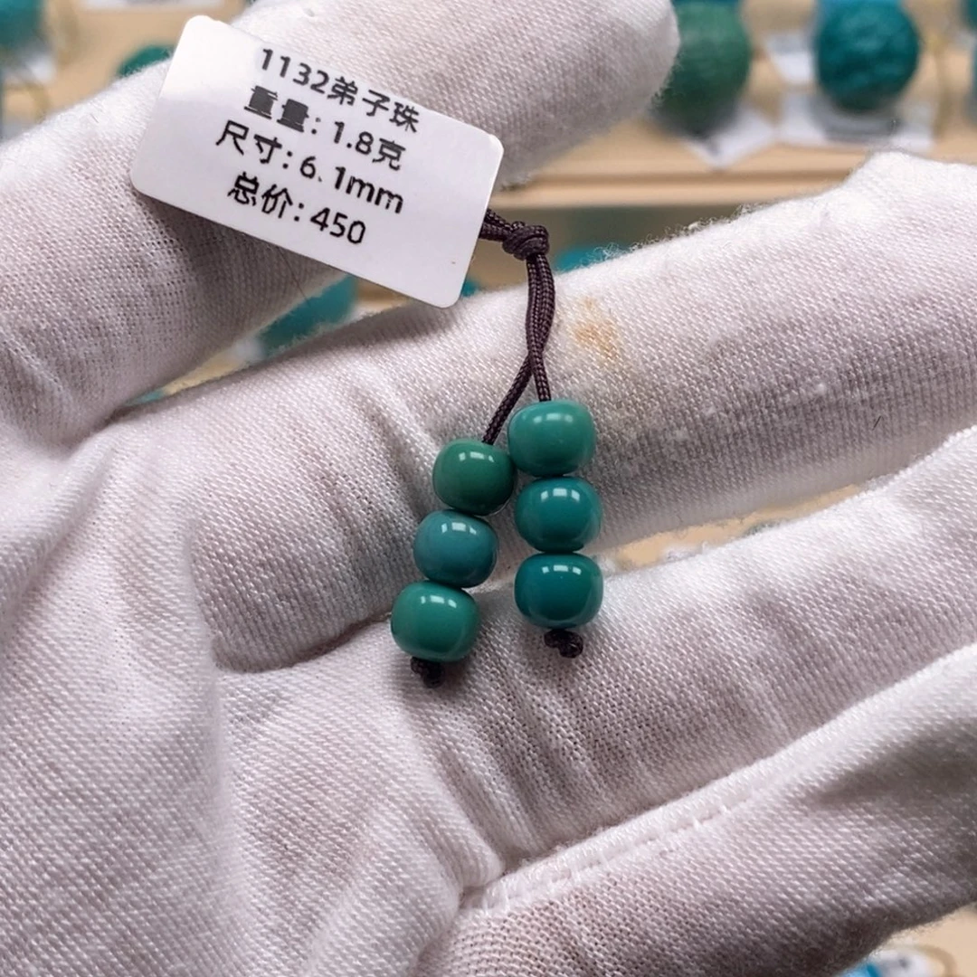 绿松石未镶嵌精品原矿高瓷绿松石