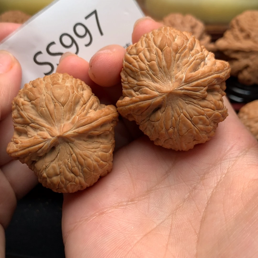 文玩核桃把件全品绣球41