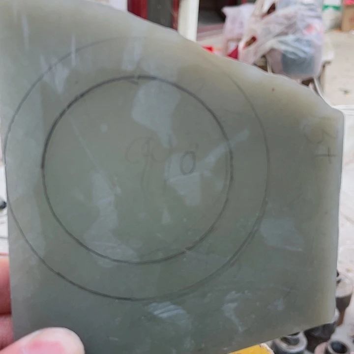 和田玉手镯未镶嵌强****?加工定制