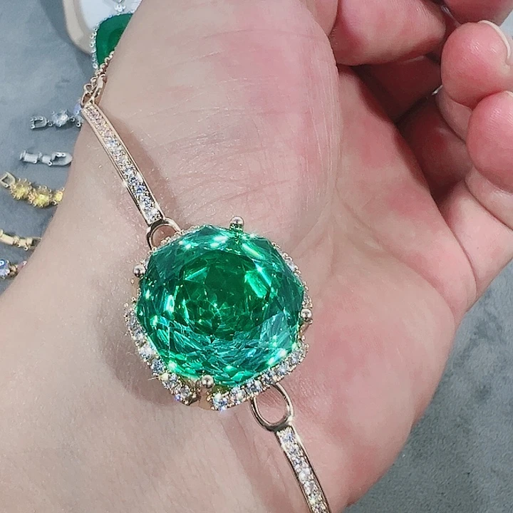 钨金无红宝篮宝满钻镶嵌大宝贝