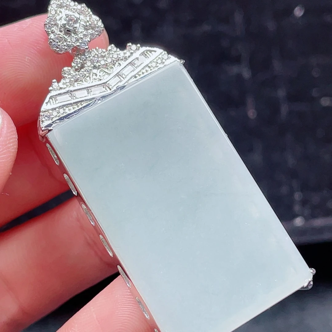 翡翠颈饰未镶嵌141，