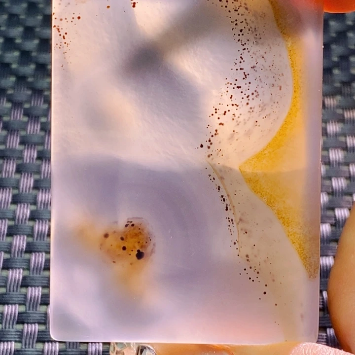 玛瑙/玉髓颈饰未镶嵌大**痕