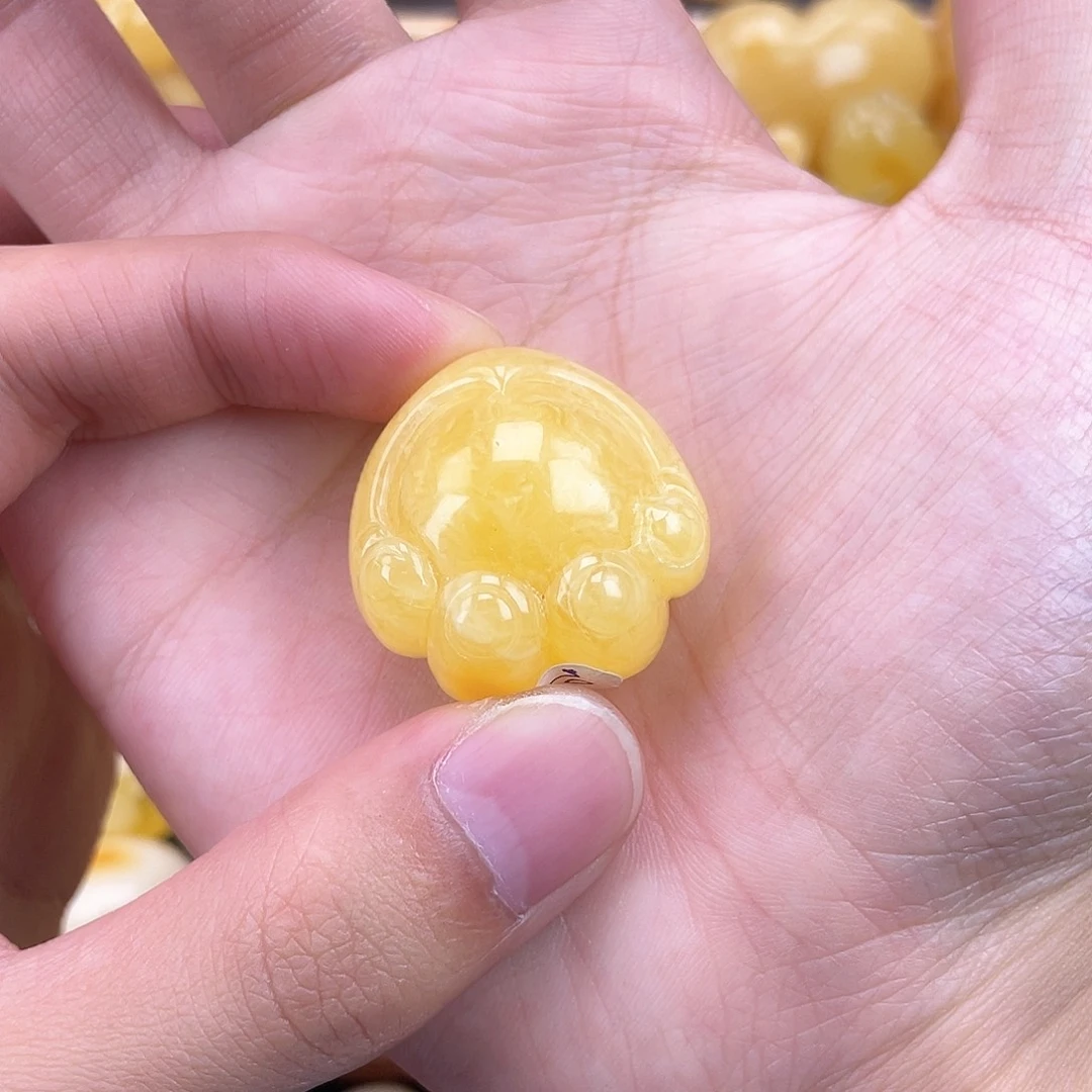 琥珀裸石未镶嵌蜜蜡