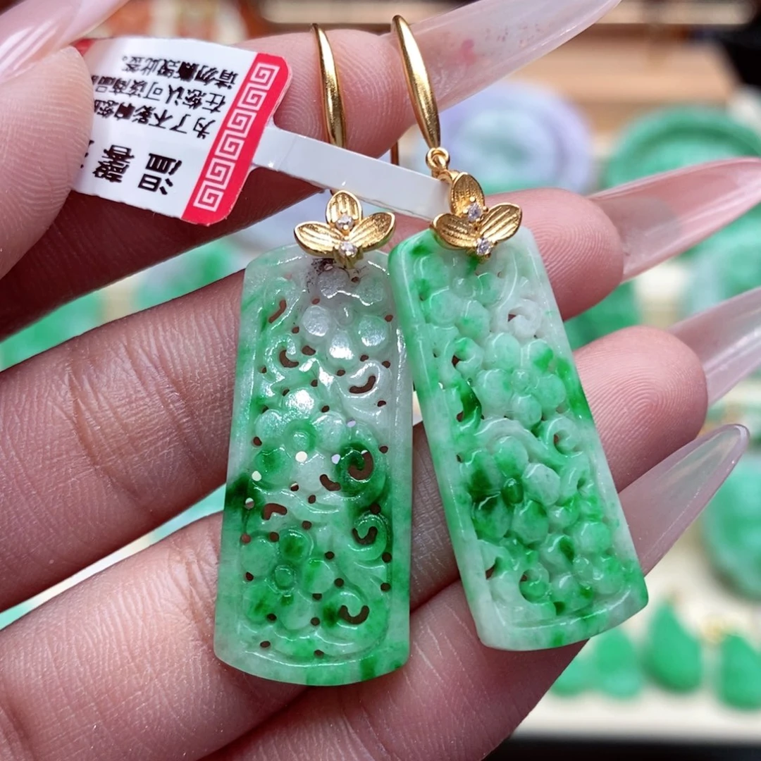 未镶嵌翡翠耳饰翡翠耳饰