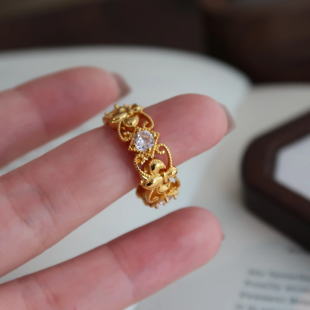 胤珩 合金合成锆石戒指 新中式轻奢鸢尾花时尚蕾丝百搭精致戒指