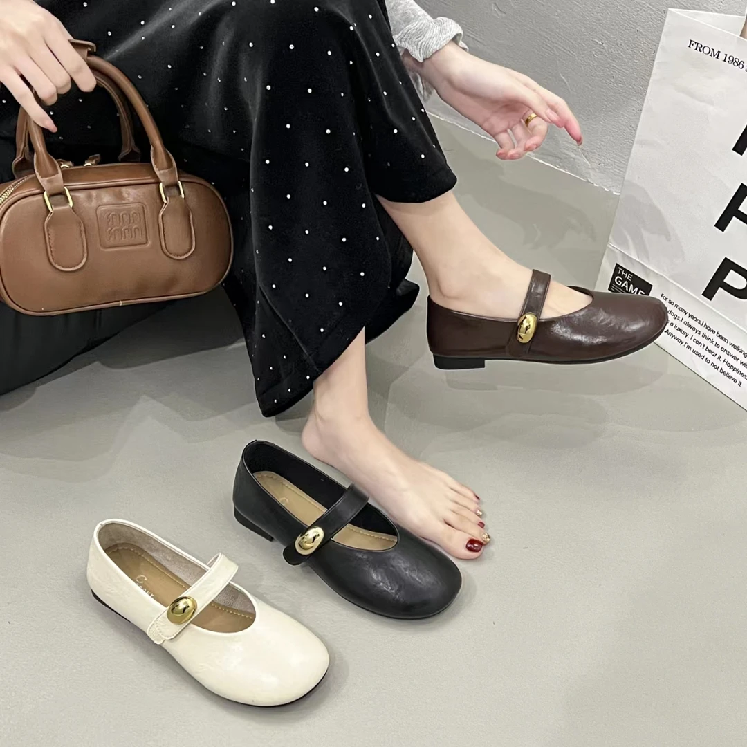 休闲鞋春季新款百搭女鞋26028