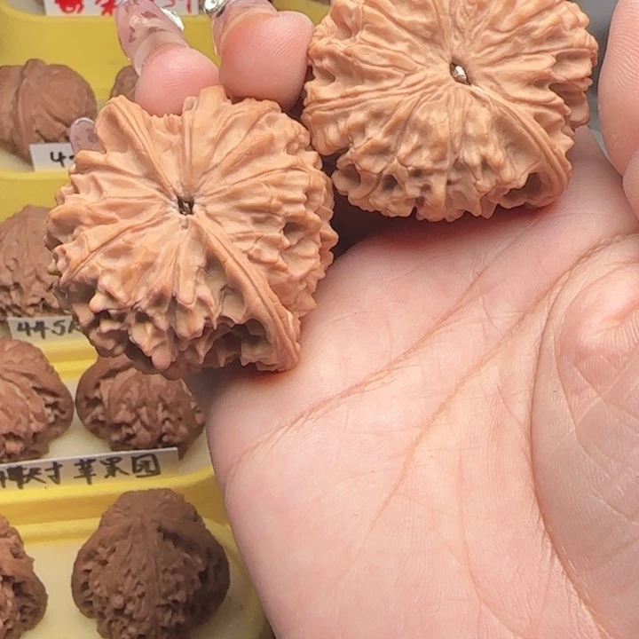 云***步桃核吊坠问问核桃官帽麒麟文