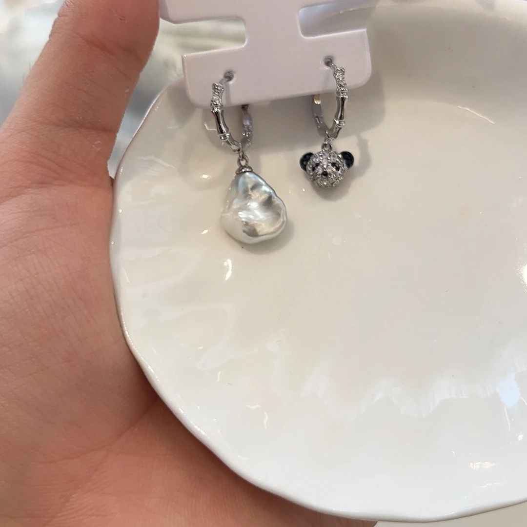 合金淡水珍珠耳饰