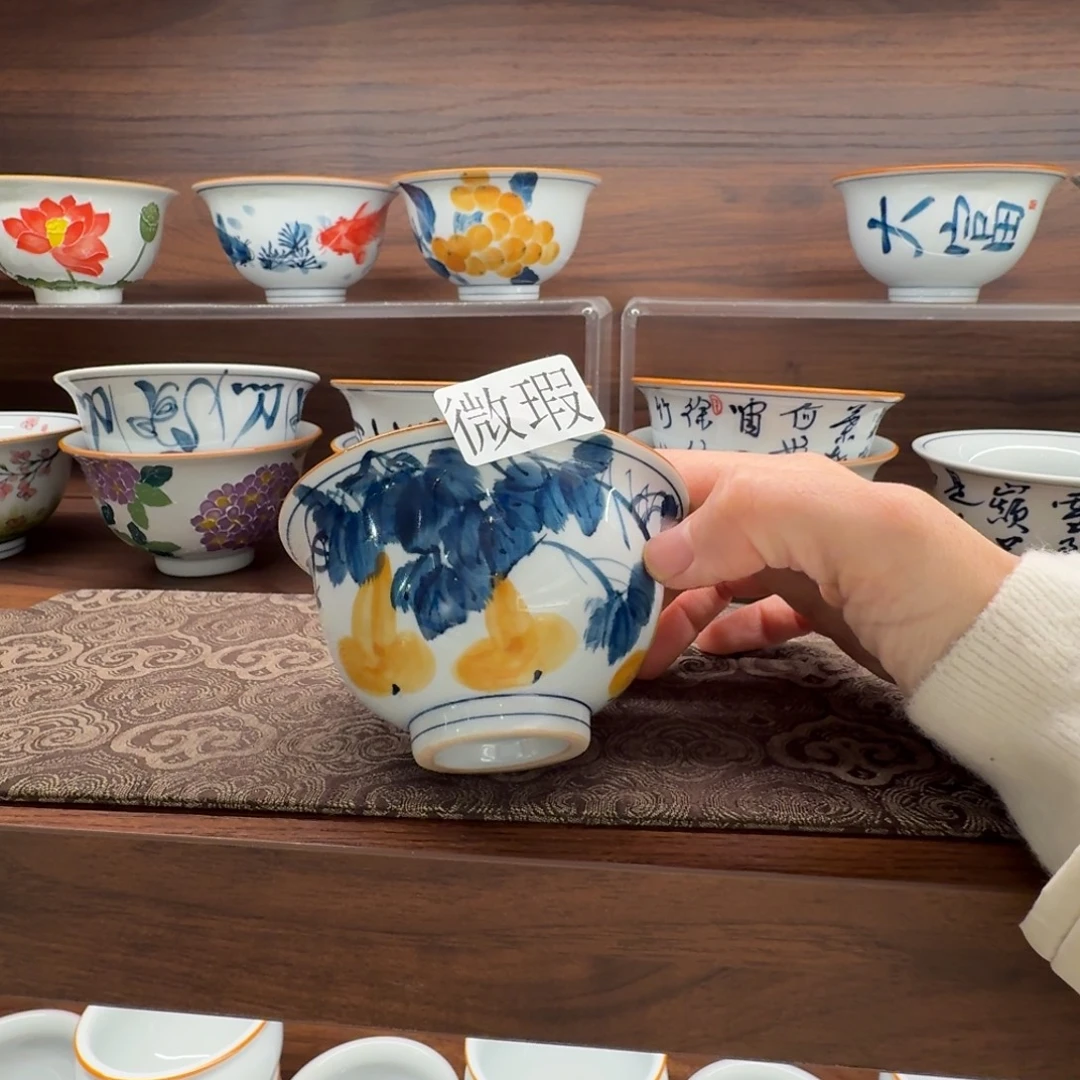 釉下手绘茶具微瑕