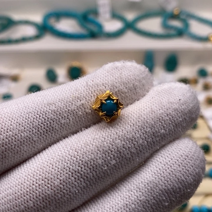 绿松石珠宝奇石18K金镶嵌司**惯