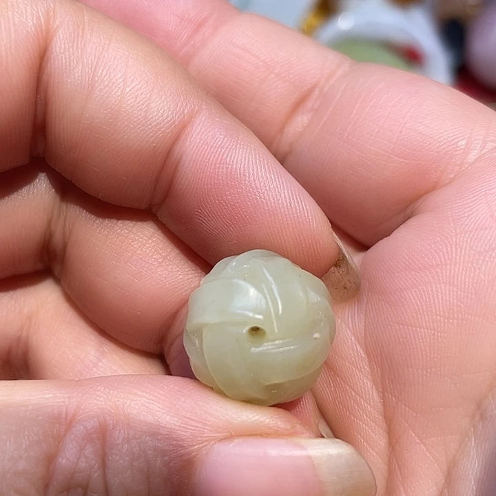 未镶嵌和田玉车挂