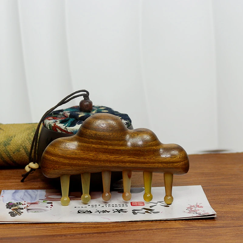 羊角梳头部按摩梳祥云实木经络梳子