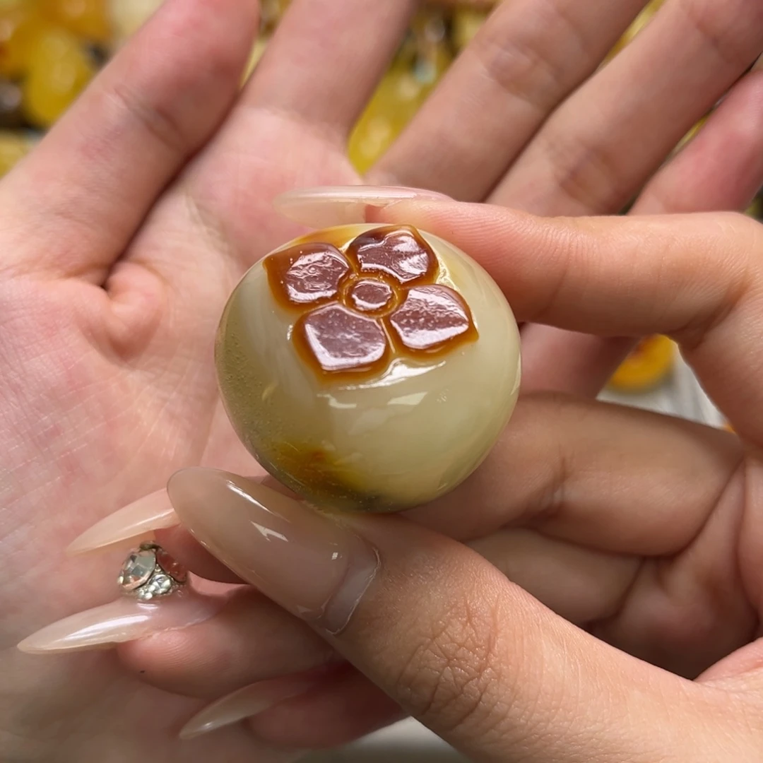 琥珀未镶嵌裸石天然琥珀