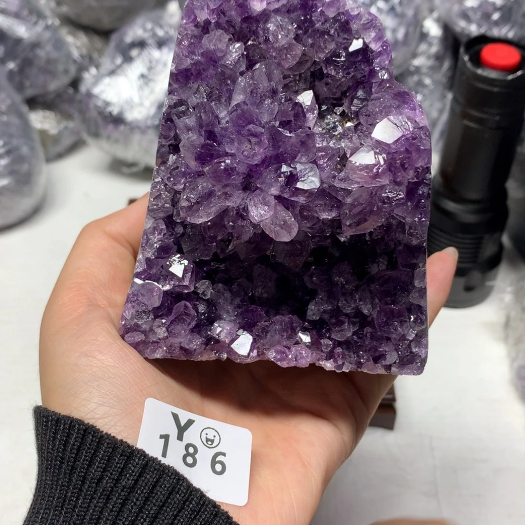 水晶摆件未镶嵌水晶
