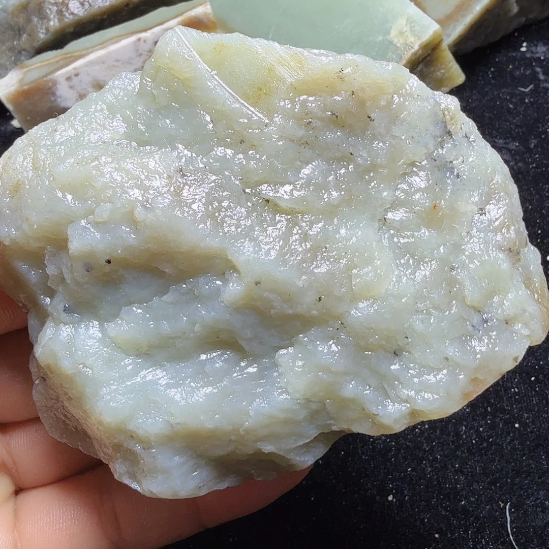 和田玉（糖玉）未镶嵌珠宝半成品