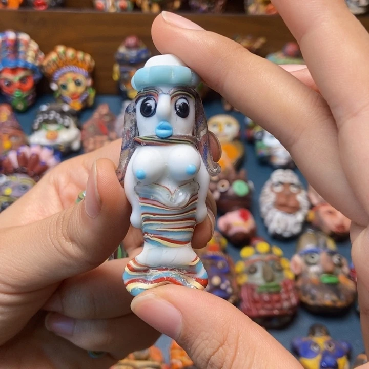 琉璃颈饰人鱼娃娃