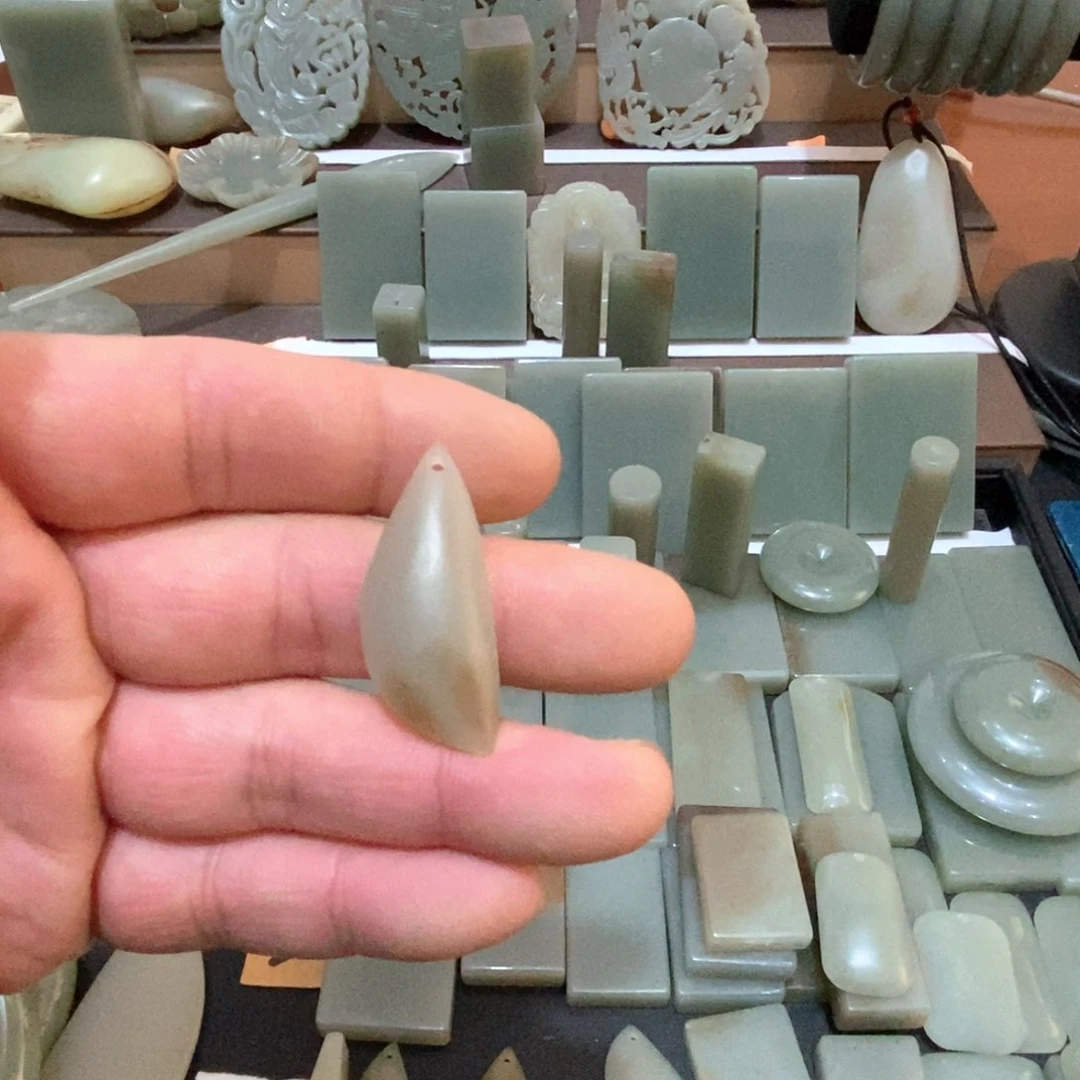 和田玉颈饰未镶嵌五**雨2