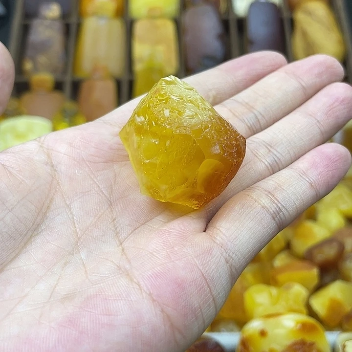 定制蜜蜡未镶嵌熊****s枣珠