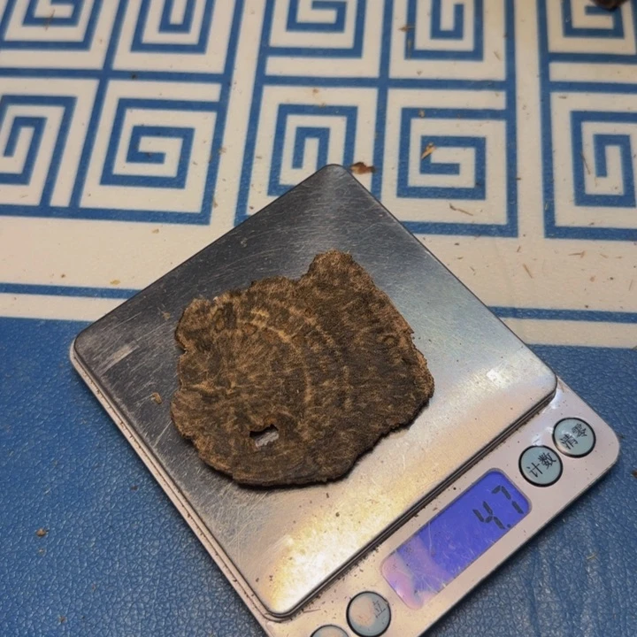 松木M***╅手工艺雕塑根雕木方板材4.7克