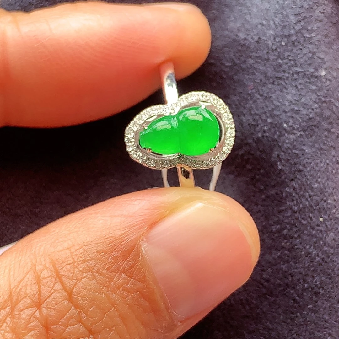 翡翠颈饰18K金镶嵌上新