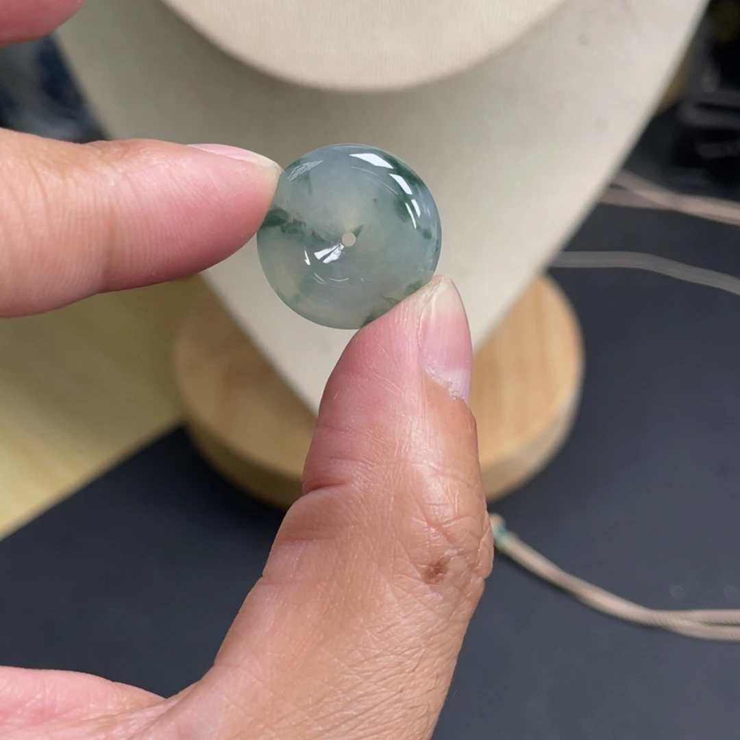 翡翠未镶嵌颈饰19.5-6.0