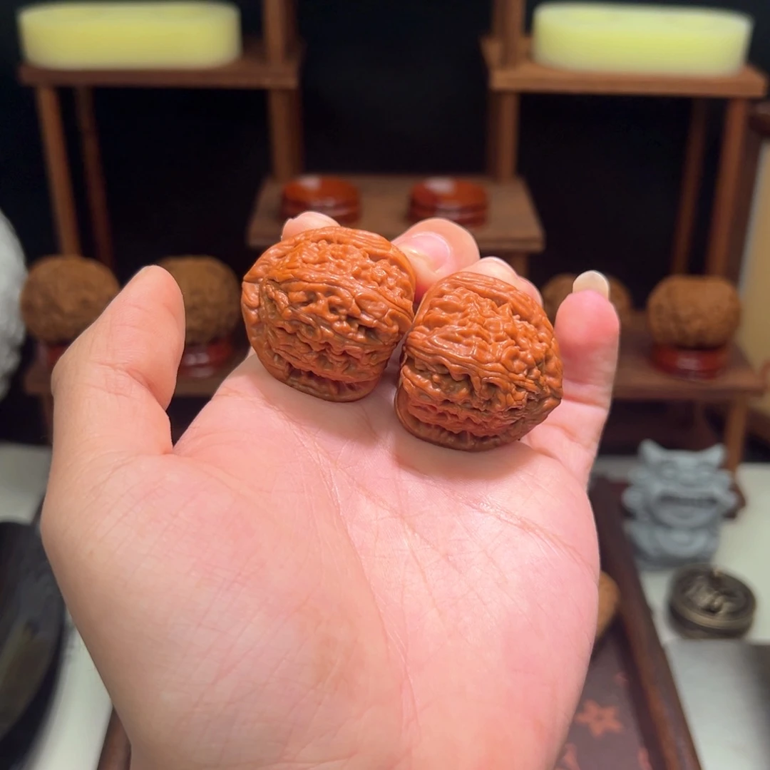 文玩核桃吊坠全品36三角白