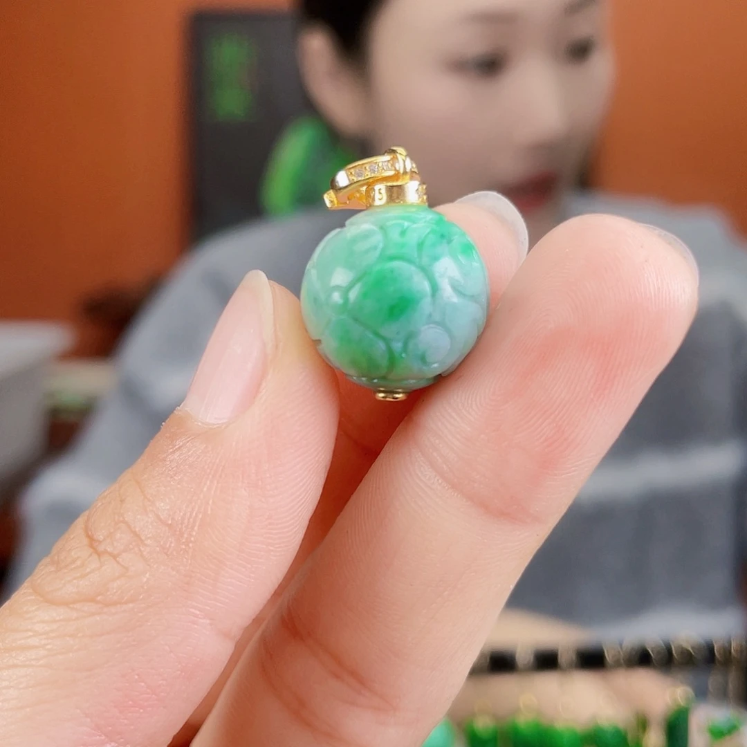 翡翠未镶嵌耳饰饰品